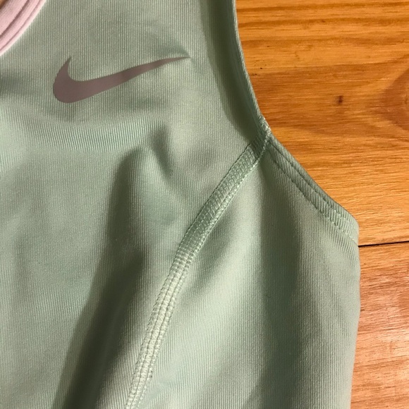 Nike Dri-Fit Pastel Green White Tennis Top, EUC, S - Picture 5 of 13